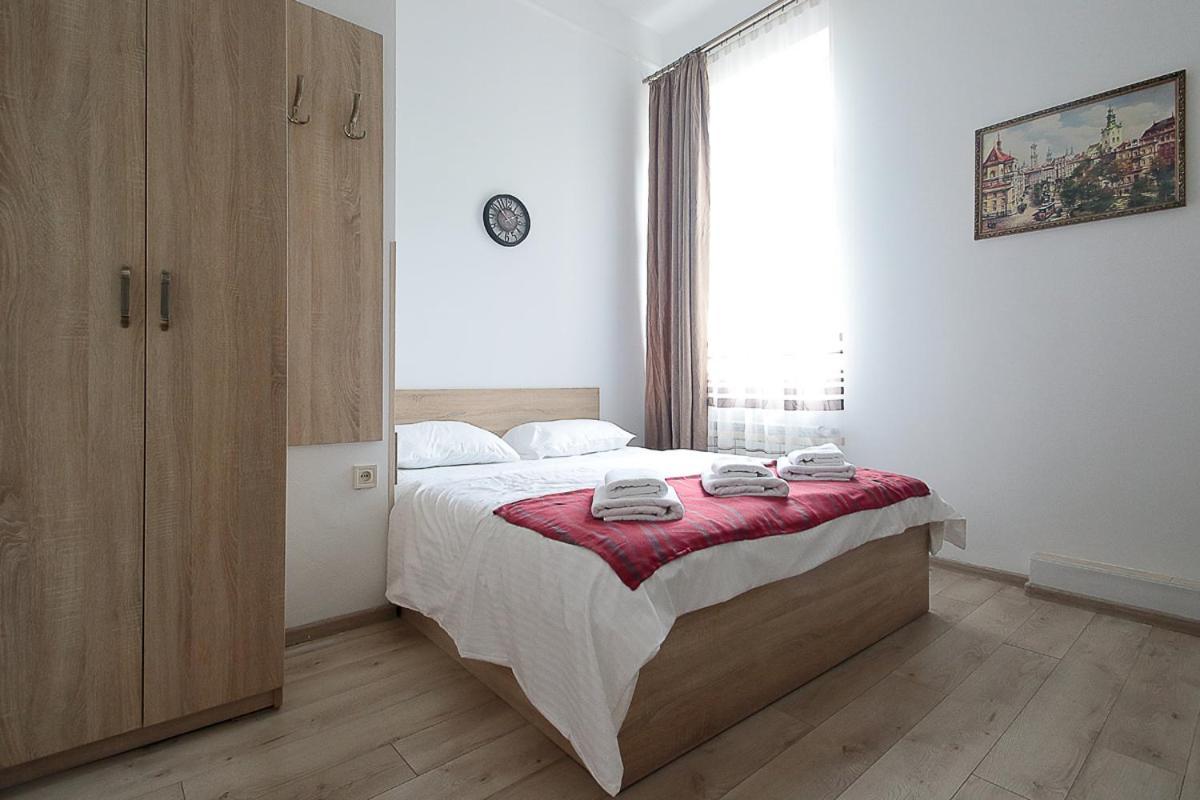 Buk Apartments On Doroshenka 29 إلفيف المظهر الخارجي الصورة