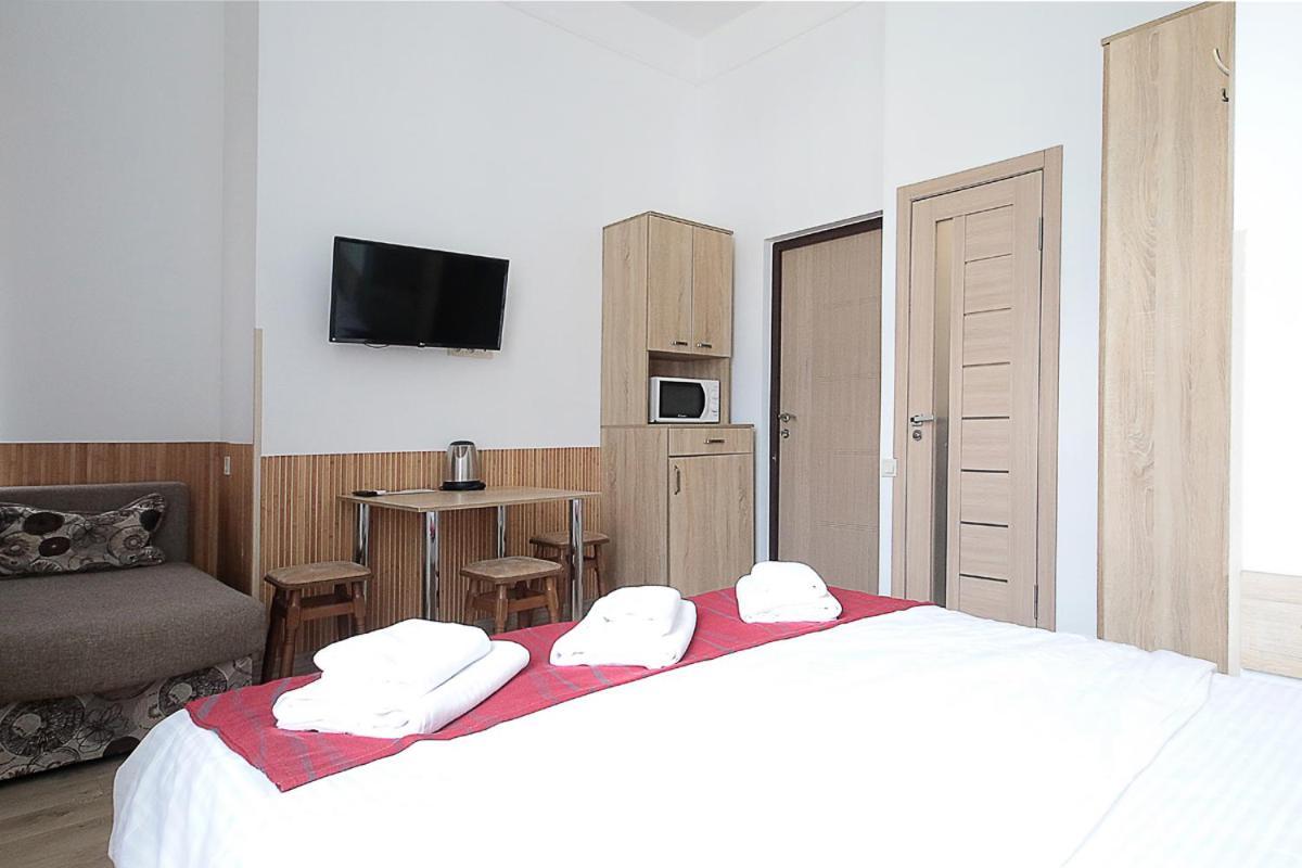 Buk Apartments On Doroshenka 29 إلفيف المظهر الخارجي الصورة