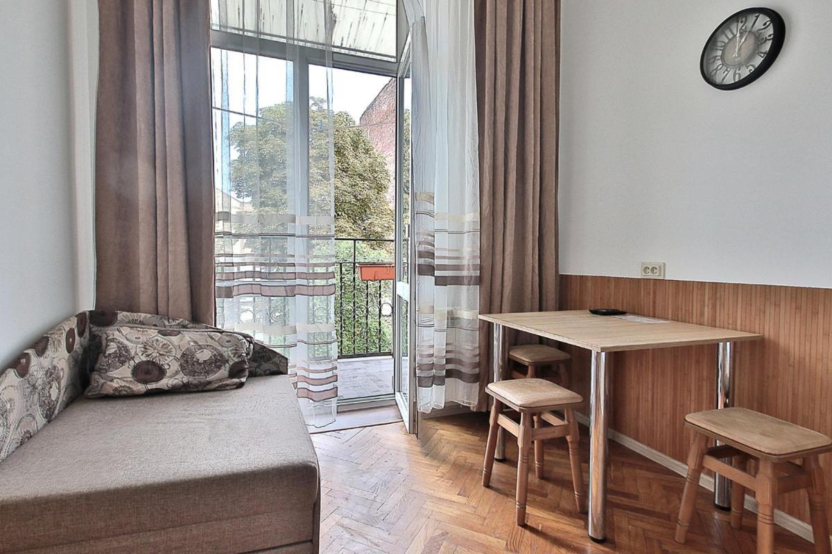 Buk Apartments On Doroshenka 29 إلفيف المظهر الخارجي الصورة