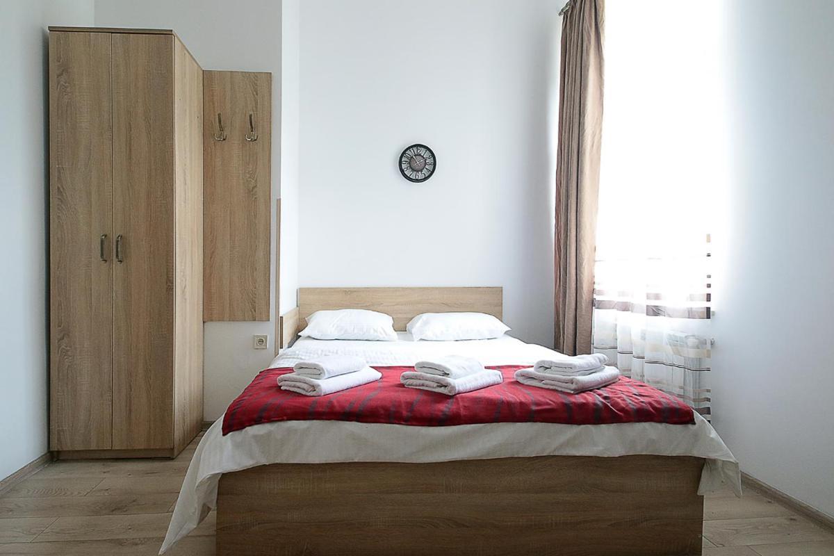Buk Apartments On Doroshenka 29 إلفيف المظهر الخارجي الصورة