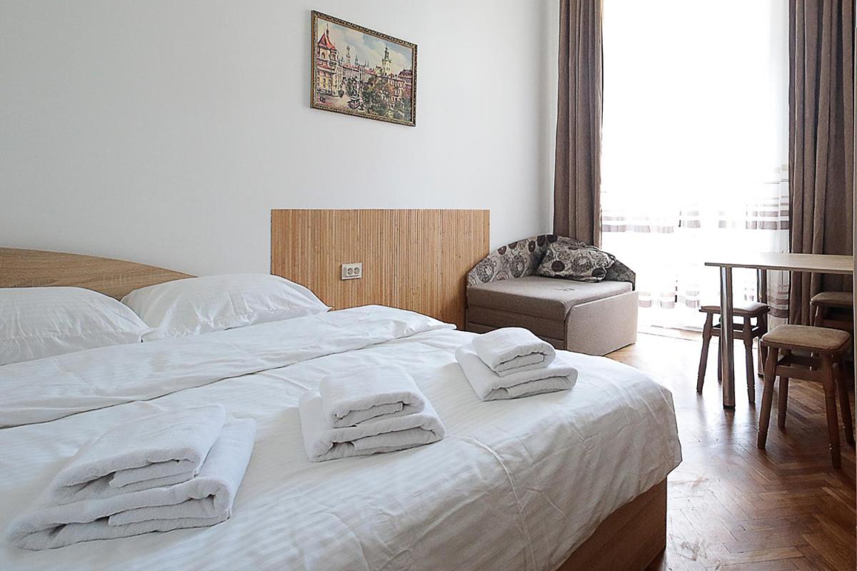 Buk Apartments On Doroshenka 29 إلفيف المظهر الخارجي الصورة