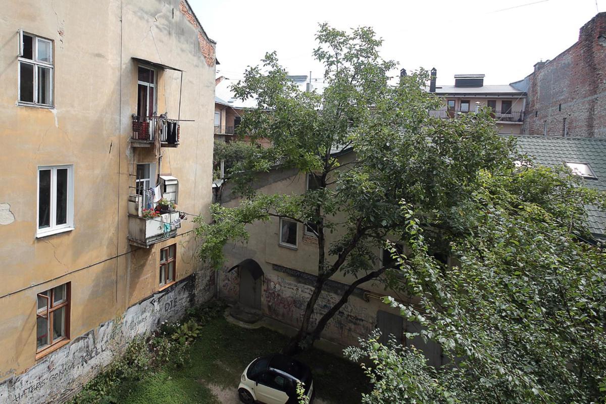 Buk Apartments On Doroshenka 29 إلفيف المظهر الخارجي الصورة