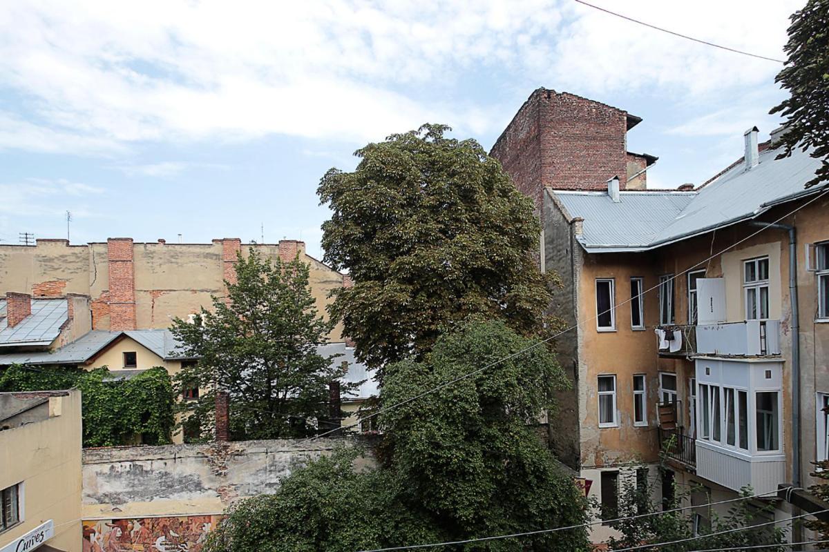 Buk Apartments On Doroshenka 29 إلفيف المظهر الخارجي الصورة
