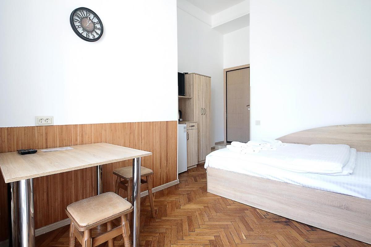 Buk Apartments On Doroshenka 29 إلفيف المظهر الخارجي الصورة